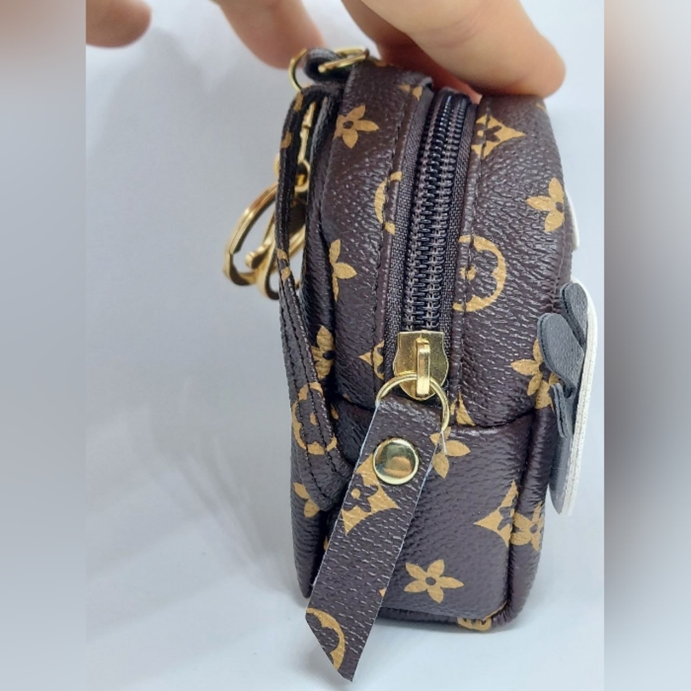 Keychain - Picture 7 of 7